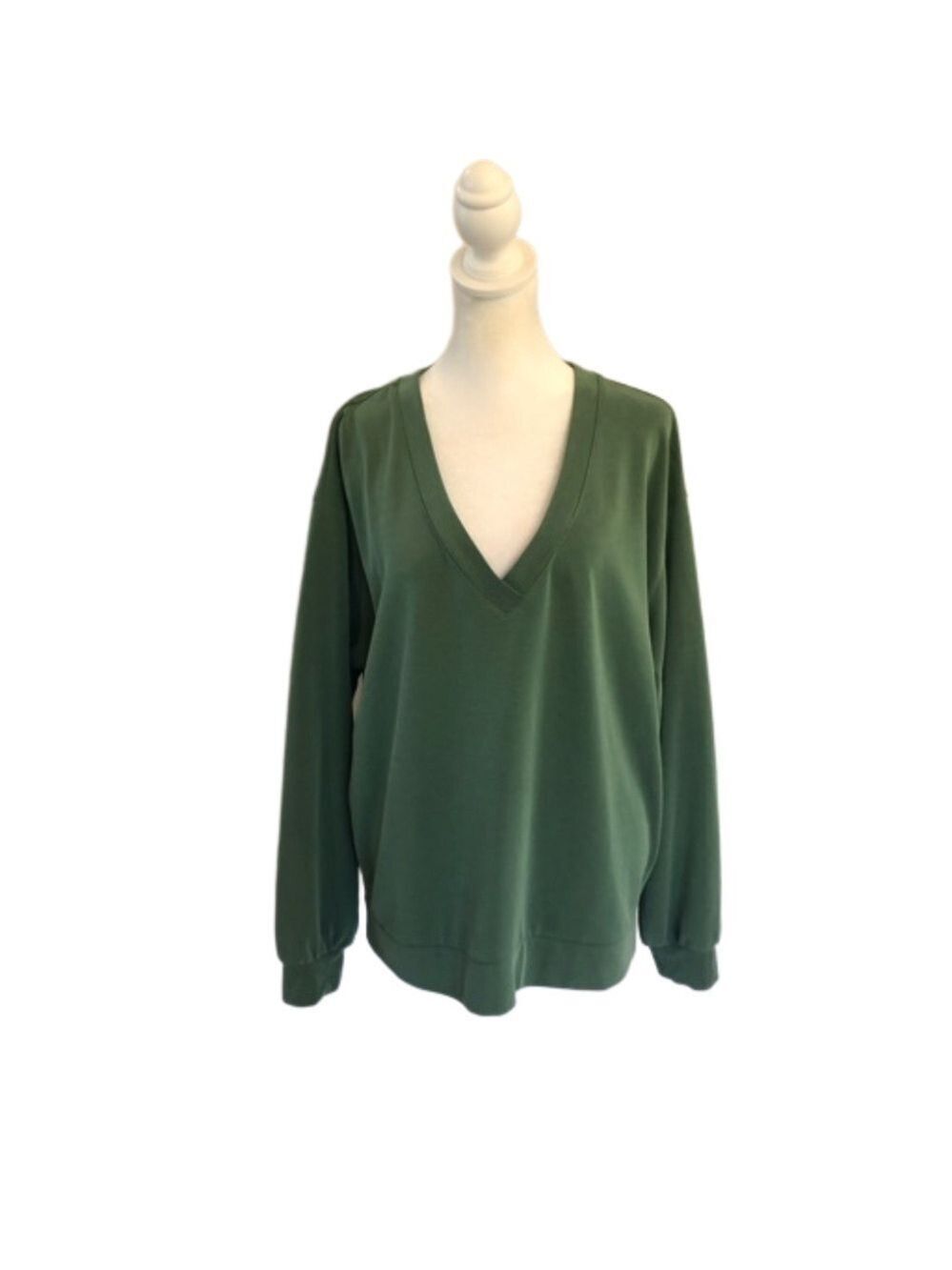 Athleta Size L sweatshirt. V neck green athleisure active comfy indoor outdoor